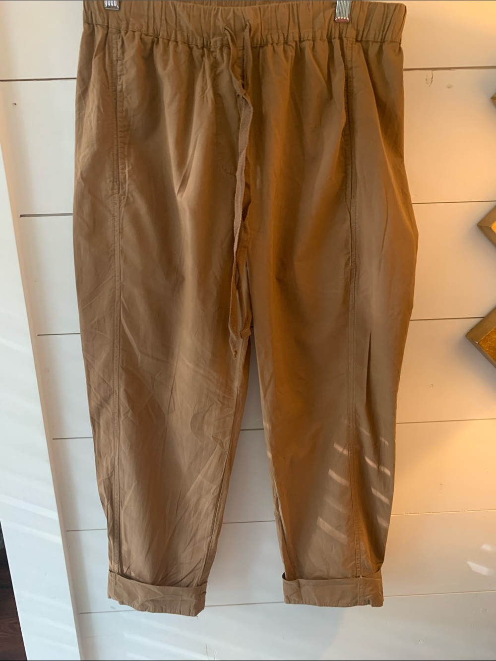 Xirena Draper pants size Small. Khaki color. Cotton. Elastic drawstring waist.